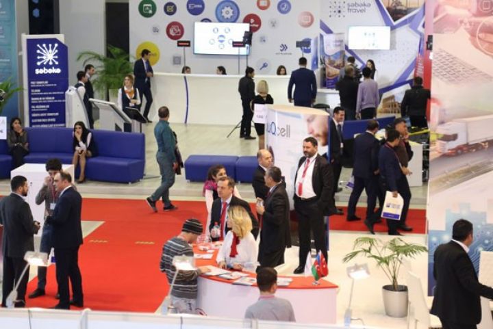 Azərbaycan developerlərinin uğurlu layihələri nümayiş olunur