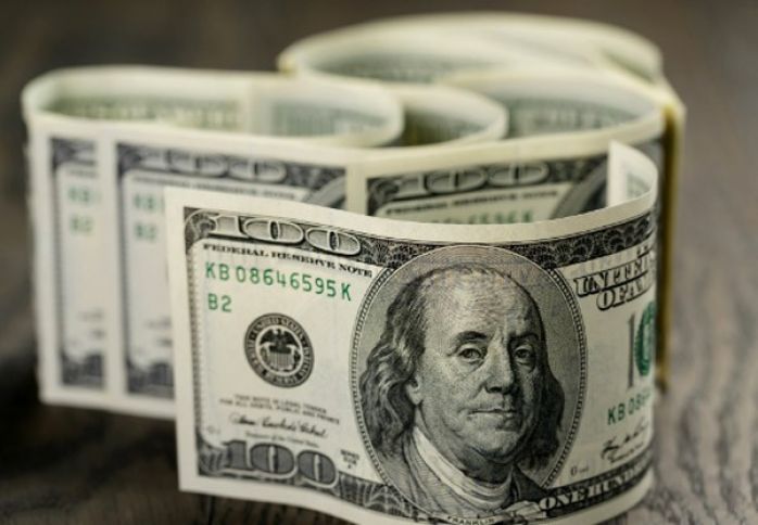 Banklarda Dollar və Avronun alış-satış qiymətləri - SİYAHI - YENİLƏNİB