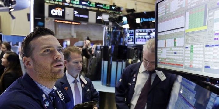 ABŞ səhmləri yenidən rekord səviyyələrə qalxıb