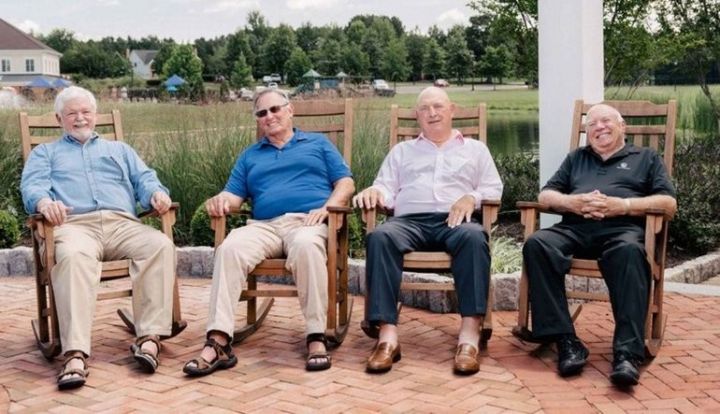 Ən gənc üzvü 75 yaşında olan start-up