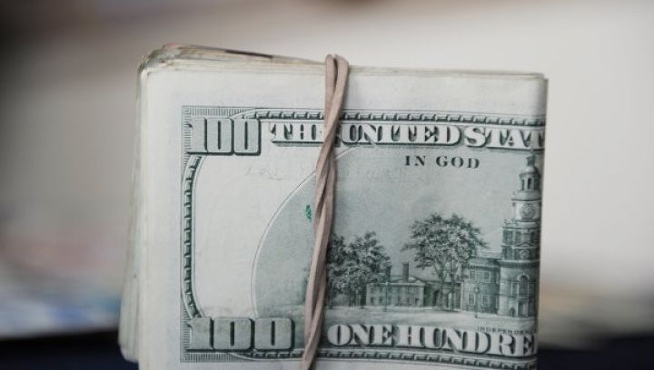 Dolların sabaha olan məzənnəsi açıqlandı