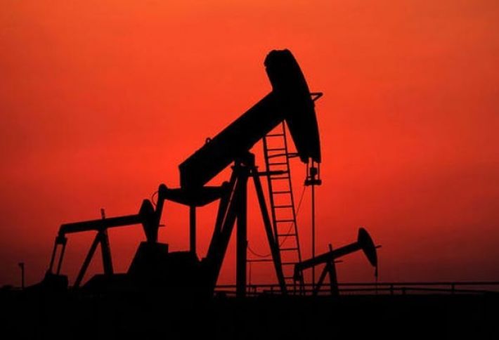 Brent neftinin qiyməti 55 dolları ötdü