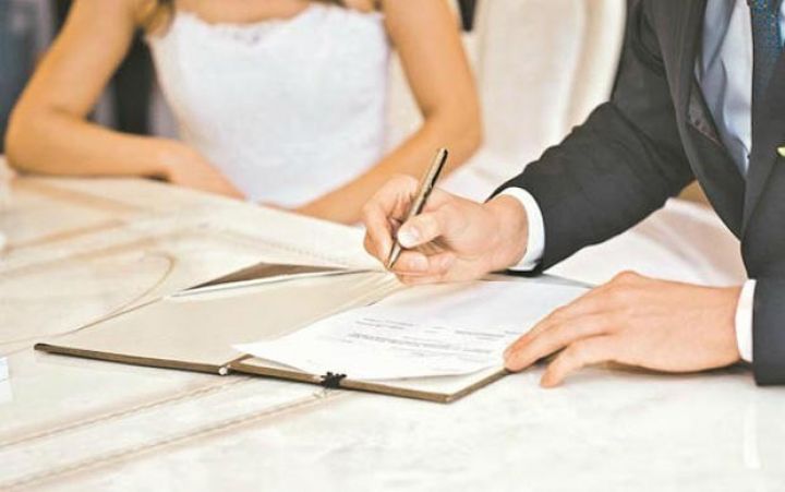 Azərbaycanda kişilərin evlənmə yaşı artıb - son 27 ilin ən yüksək göstəricisi