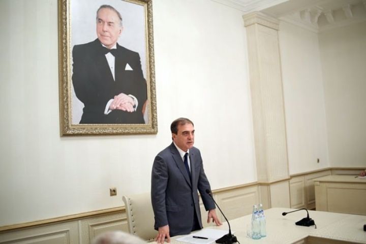 Yeni icra başçısı Gəncənin problemlərini öyrənir - "Sizin dəstəyinizə ümid edirəm”