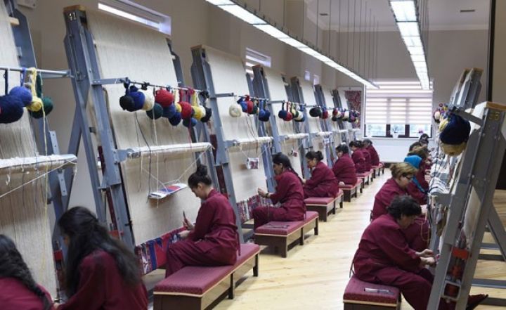 “Azərxalça” hesabat verdi - İXRAC BAŞLAYIB