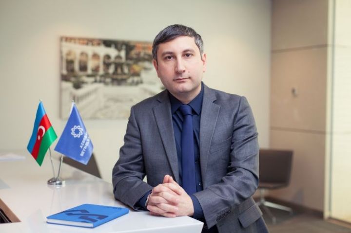 "Satılan kartların böyük bir hissəsi aktiv istifadə edilmir"