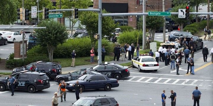 ABŞ-da yerli qəzetə silahlı hücum: 5 ölü, çoxlu sayda yaralı