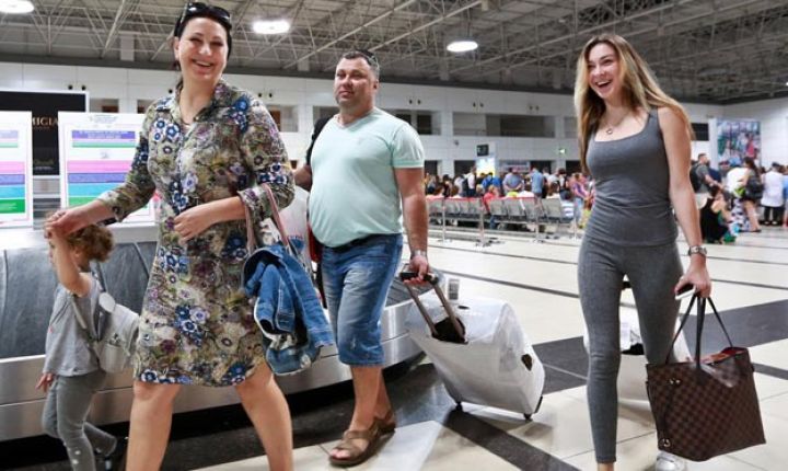 Azərbaycana turist gətir, dövlətdən yardım al!