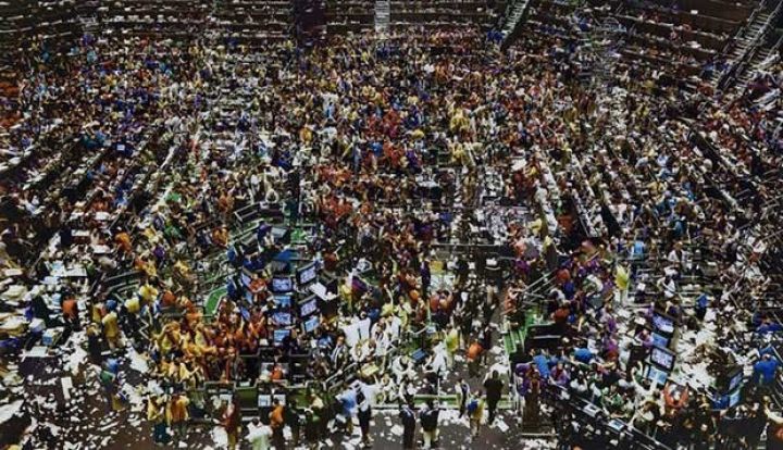 Dünyanın ən böyük birjası Çikaqo birjasını almağı qiymətləndirir