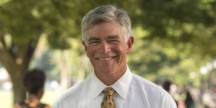 Fed/Harker: Dekabrda faiz artırmaq doğru olmaya bilər