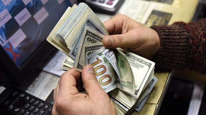 Azərbaycandan Gürcüstana pul köçürmələri artıb