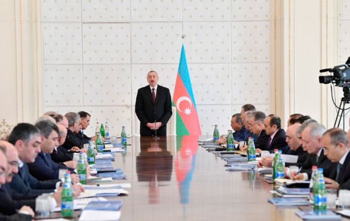 İlham Əliyevin sədrliyi ilə iclas keçirildi - YENİLƏNİB