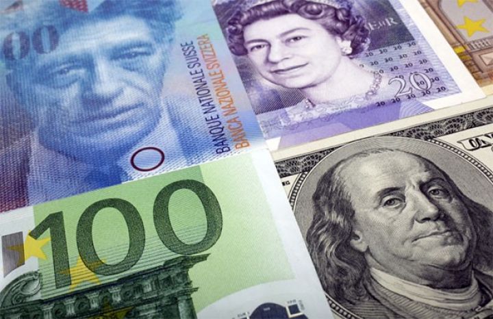 Rubl daha da ucuzlaşdı - Rəsmi məzənnələr 