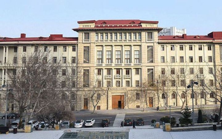 Bu göstəriciləri olan şirkətlər "əhəmiyyətli qurum" hesab ediləcək 