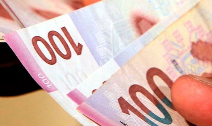 Dövriyyədəki nağd pulun həcmi 10 faizə yaxın artıb