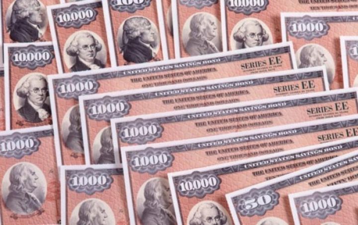 6 bankın qiymətli kağızlara investisiyaları azalıb