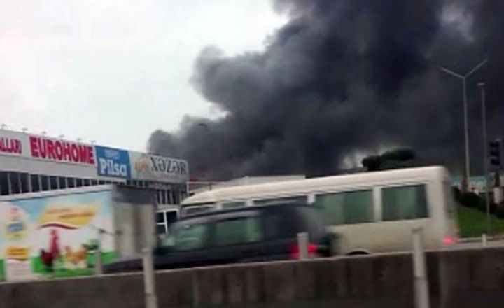 “Eurohome” bazarında yanğın - HELİKOPTER CƏLB EDİLİB, YENİLƏNİB