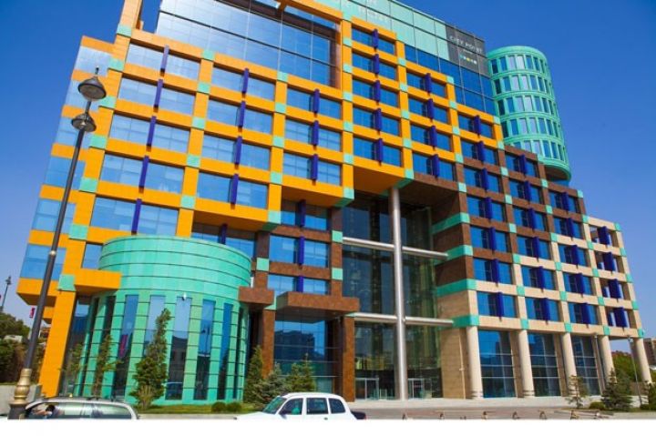 "City Point Baku" icarəyə ofislər təklif edir 