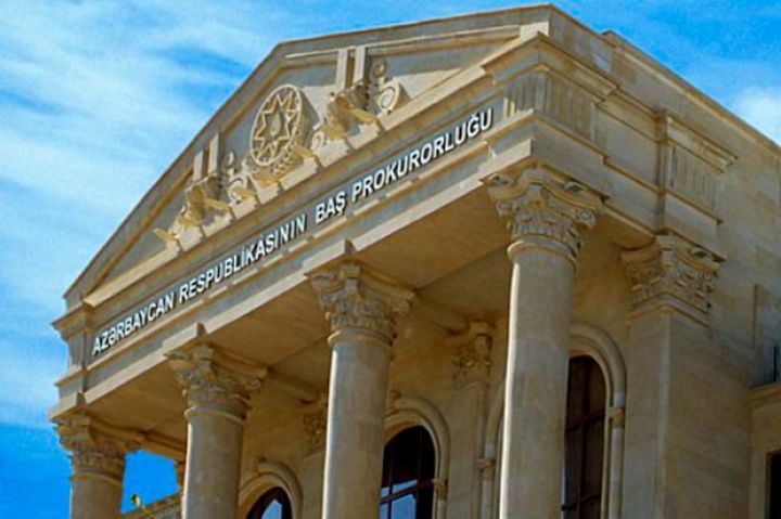 Qəndi kimyəvi maddə ilə ağardıblar...