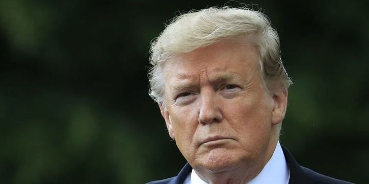 Tramp Fed sədrini vəzifədən azad edə biləcəyinə işarə etdi