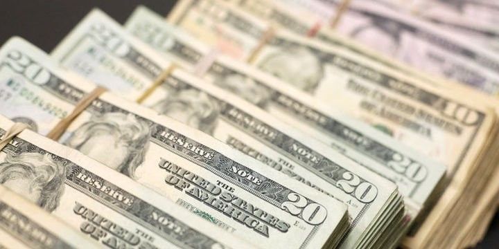 Apreldə hərraclarda satılmış Dolların məbləği açıqlandı 