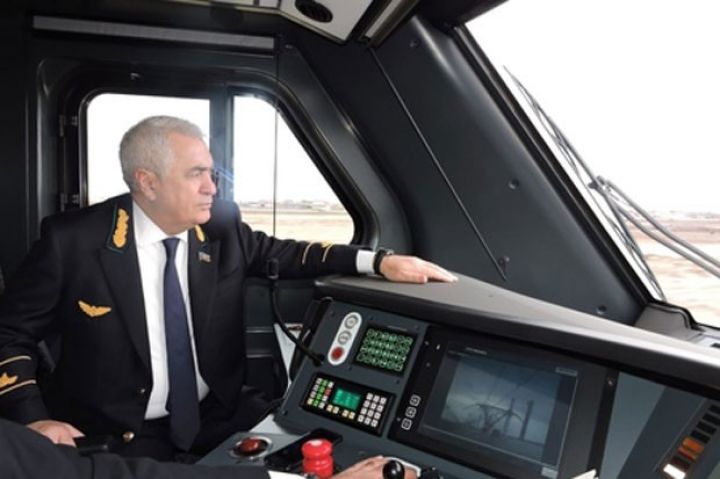 "Dəmiryolu ilə Bakıdan Qəbələyə 3 saata çatmaq mümkün olacaq"