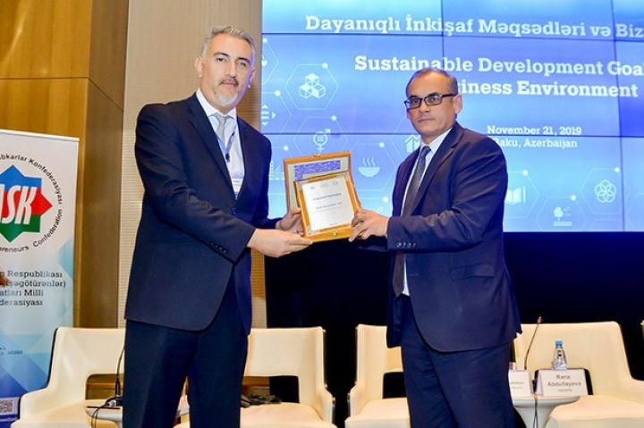 Bank Respublika keçirdiyi sosial layihələrə görə mükafat qazandı