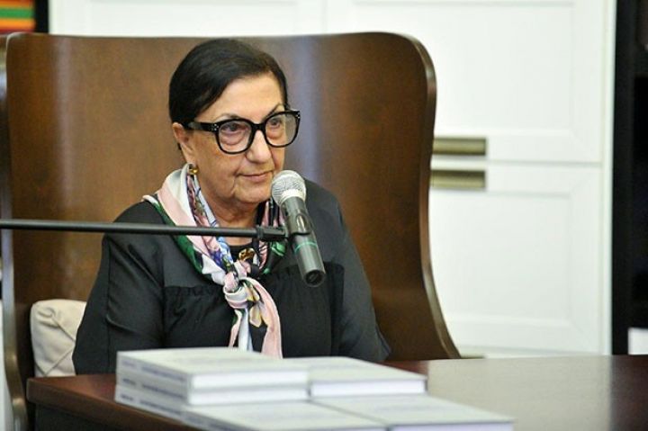 Dilarə Seyidzadə də vəzifəsini itirdi 