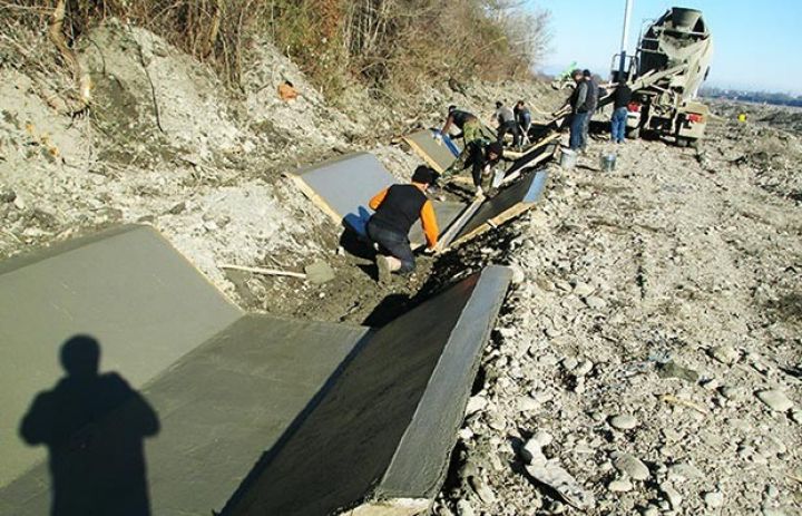 Dövlət şirkəti təxminən 22 min nəfəri ucuz qiymətə işlədir