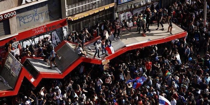 Çili Tramp və Jinpingin görüşəcəyi zirvəni ləğv etdi