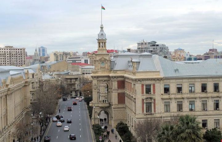 Vergi borcu olan 4 şirkətə 6 milyon manatlıq tender verildi