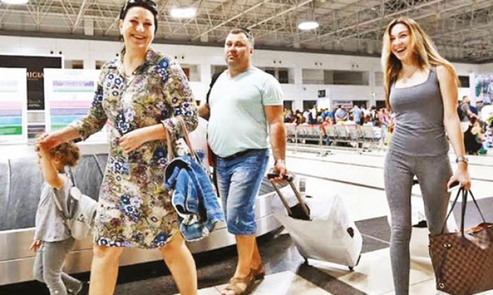 Azərbaycana gələn əcnəbilərin sayı 3,3 dəfə azlalıb