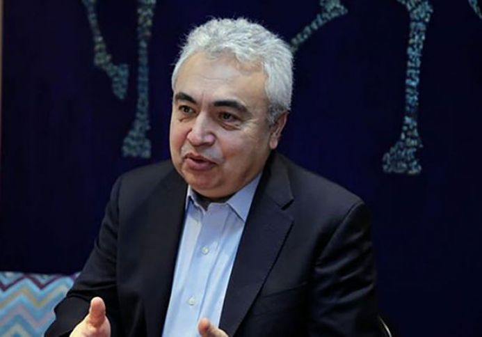 "Dünya enerji sənayesi böyük bir şok yaşayır"