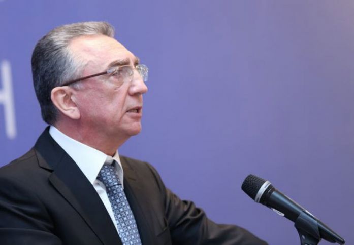 Eldar Əzizov  müşavirə keçirdi