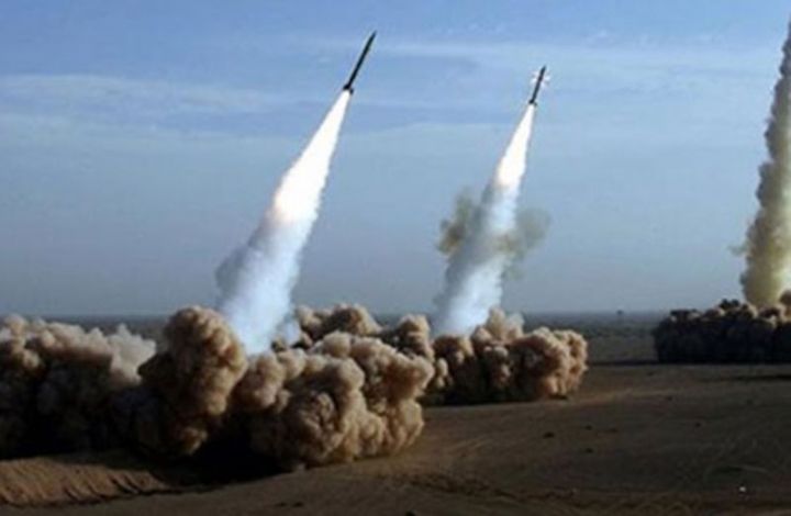 Düşmən Şəmkiri də raket atəşinə tutmağa başladı