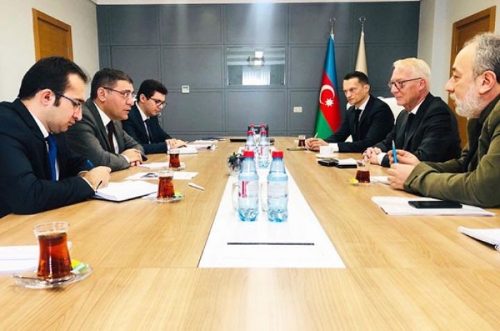 Azərbaycan ilə Almaniya birgə müəssisənin yaradılmasını müzakirə ediblər