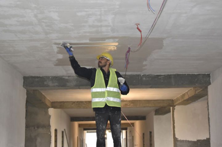 Dövlət Agentliyinin inzibati binası 3,9 milyon manata yenidən qurulacaq