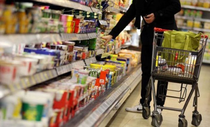 19 milyard manatı "yedik-içdik"