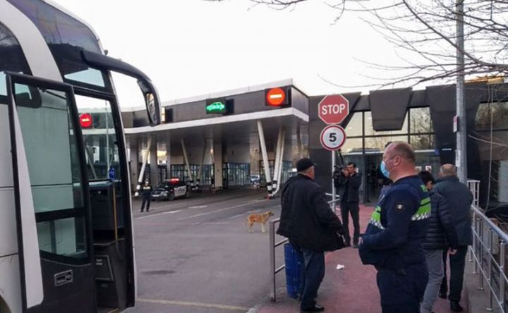 "Azərbaycan sərhədləri avqustun 1-dək bağlı qalacaq"