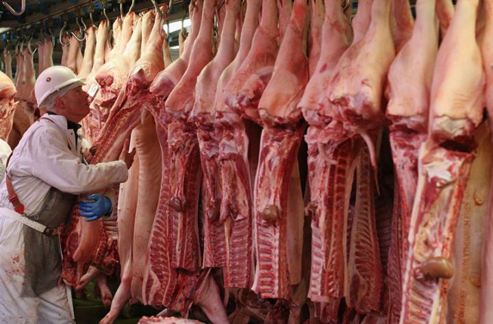 Dünya bazarlarında ət ardıcıl 10 aydır bahalaşır