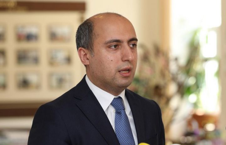 Nazir tələbə təhsil kreditləri ilə bağlı narazılıqlara münasibət bildirdi