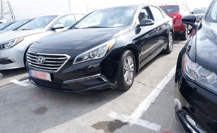 Sığorta şirkətinin daha 4 avtomobili satışa çıxarıldı