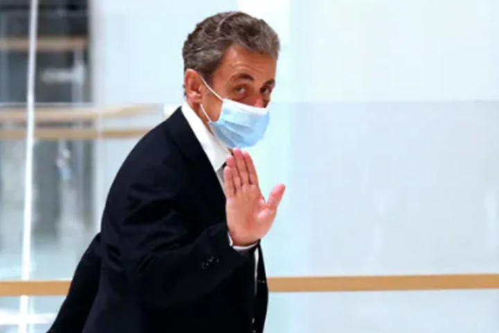 Məhkəmə Nikola Sarkozinin həbsinə qərar verdi