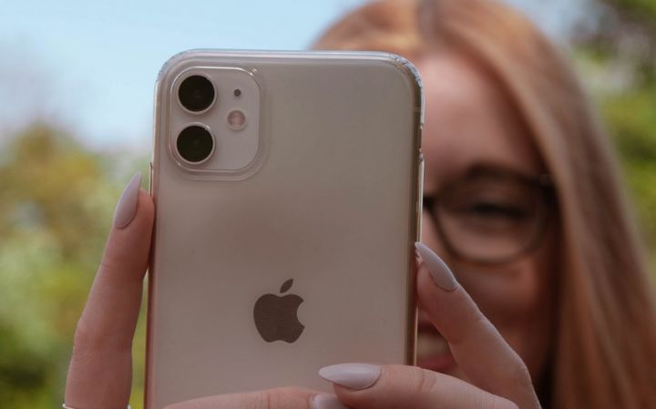 “Apple” “iPhone” istehsalı planını 20%-dən çox azaldır