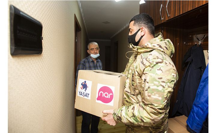 “Nar” şəhid ailələri və qazilərə Novruz sovqatları təqdim edir