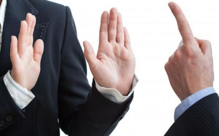 Dövlət Xidməti idxalçılara “barmaq silkələdi"