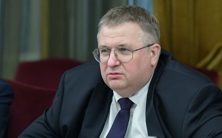 Rusiya Baş nazirinin müavini Bakıdan İrəvana gedib