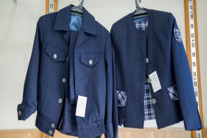 Nazir: “Vahid məktəbli forması ilə bağlı qaydalar təsdiq olunmayıb"