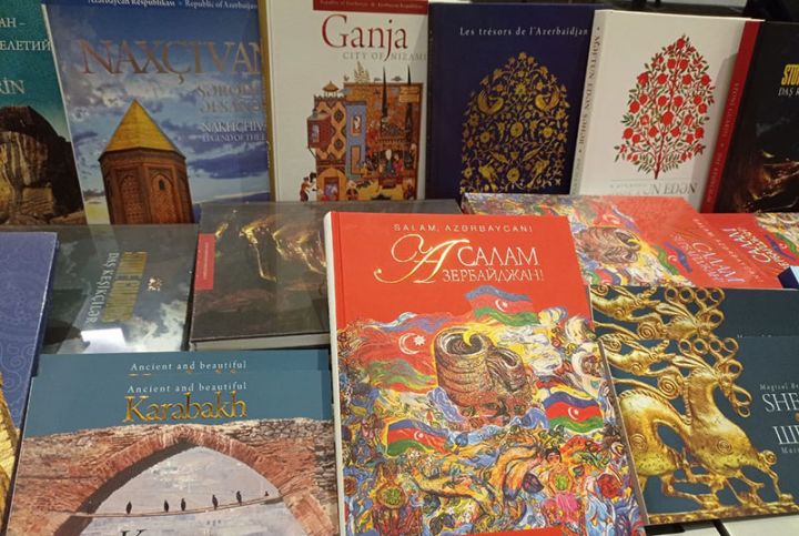 "İrs" silsiləsi layihəsi çərçivəsində daha 2 kitab təqdim edildi