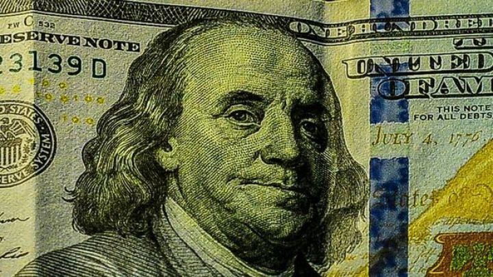 Dövlət Neft Fondu bu il 2 milyard dollara yaxın qazanıb